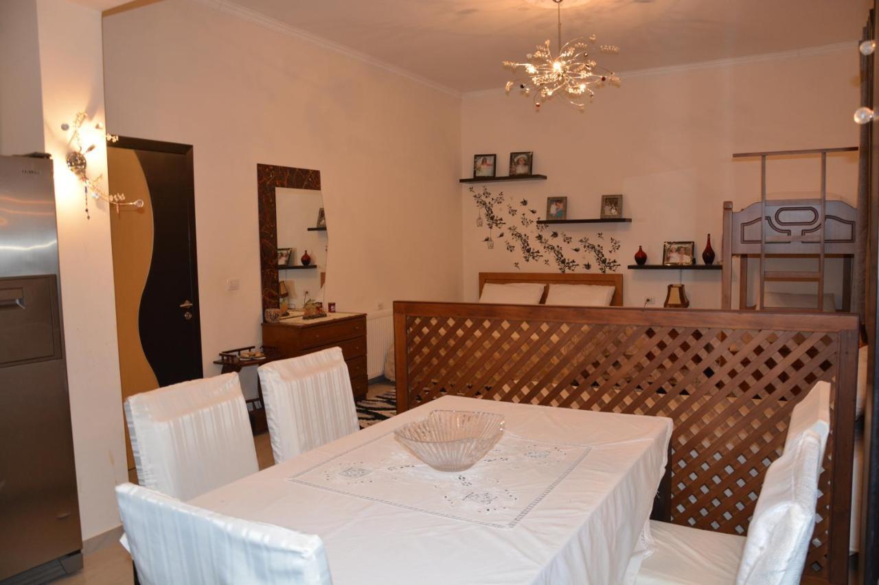 Guest House Memushi Gjirokastra Zewnętrze zdjęcie