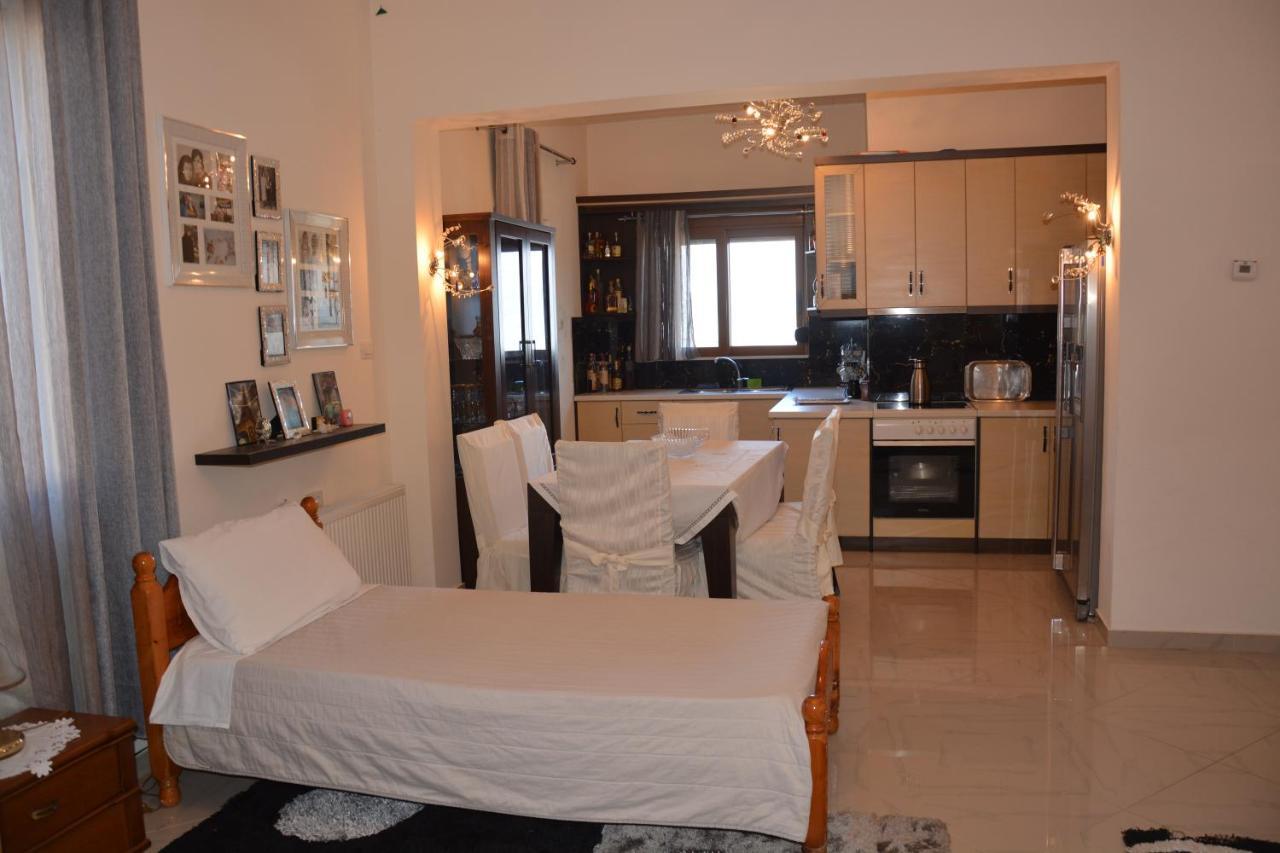 Guest House Memushi Gjirokastra Zewnętrze zdjęcie