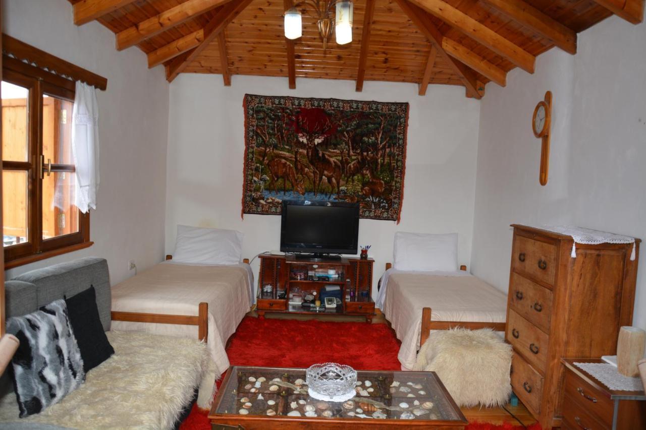 Guest House Memushi Gjirokastra Zewnętrze zdjęcie