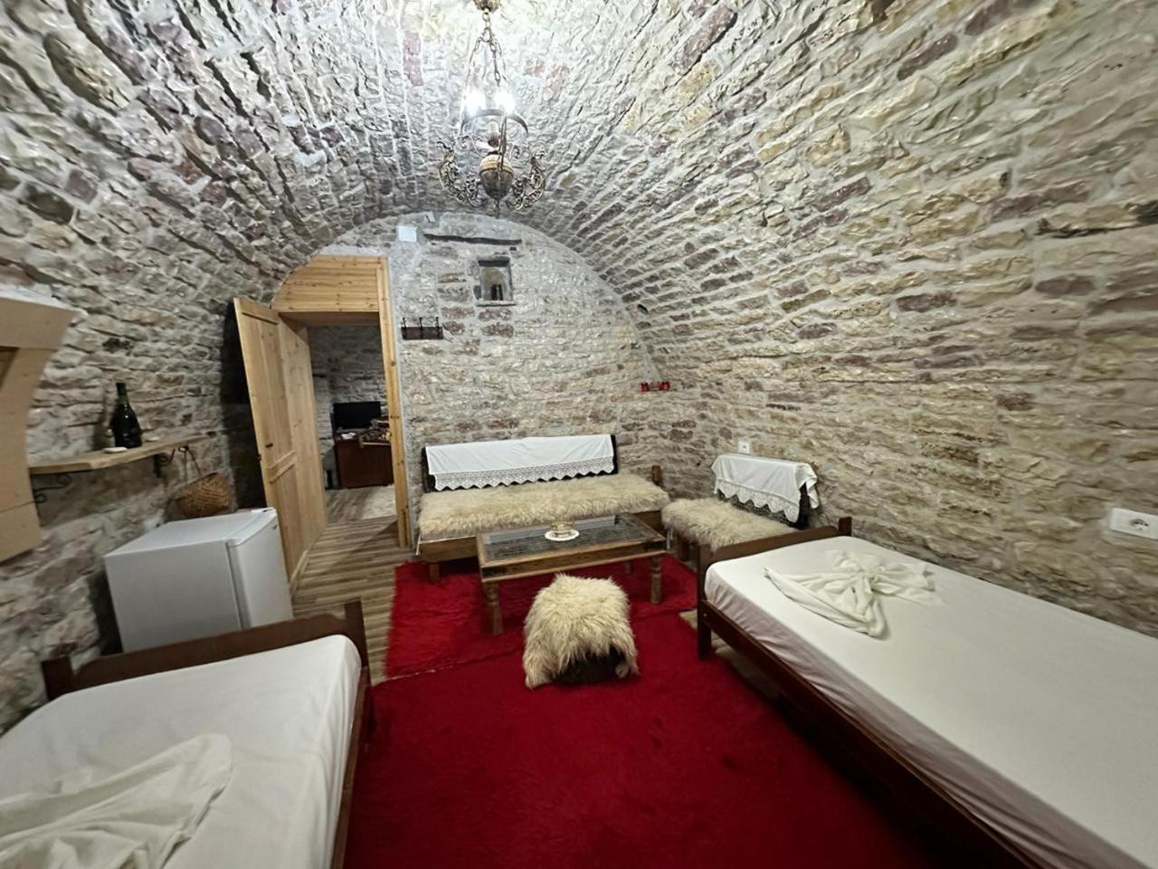 Guest House Memushi Gjirokastra Zewnętrze zdjęcie
