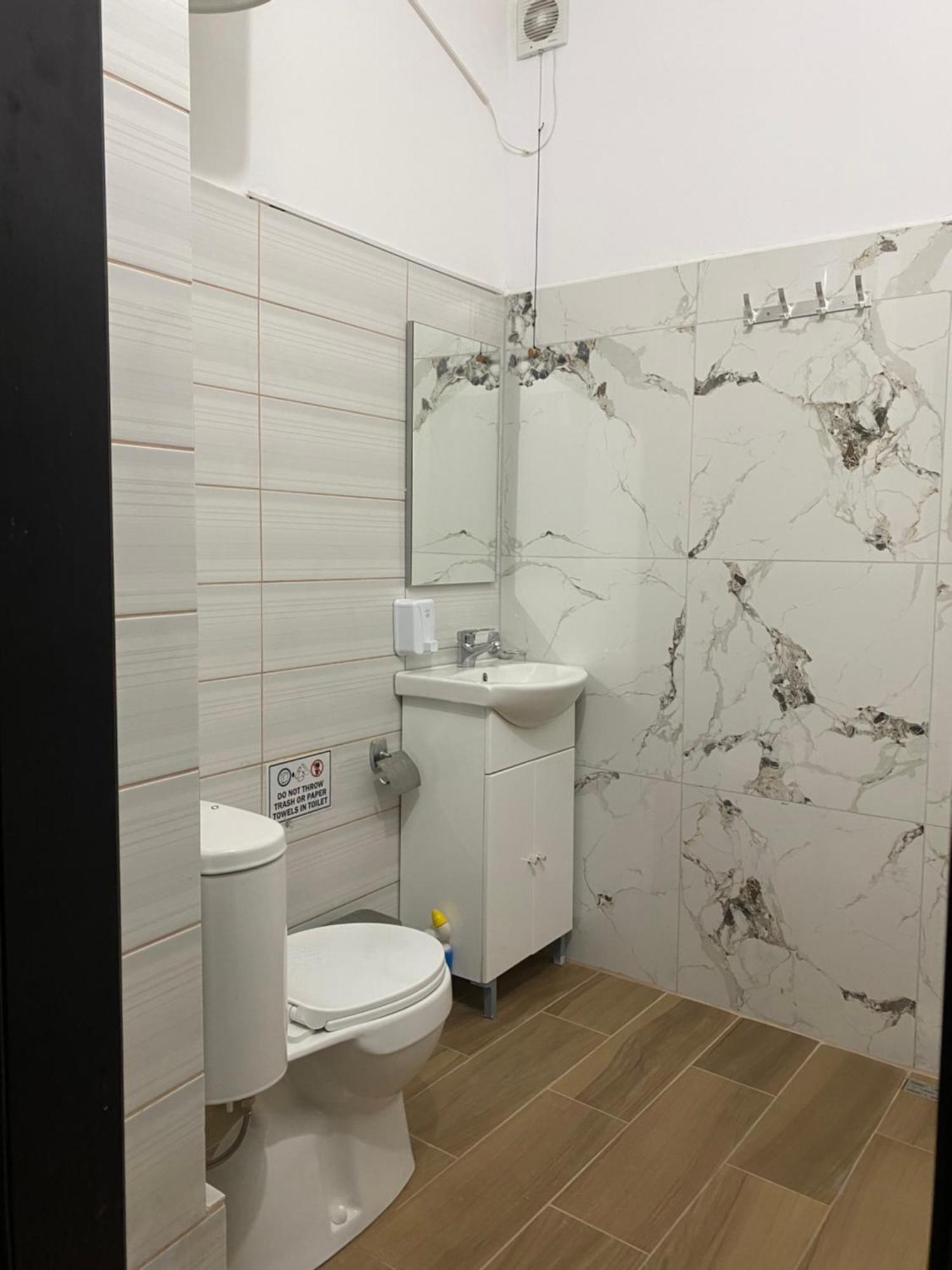 Guest House Memushi Gjirokastra Zewnętrze zdjęcie