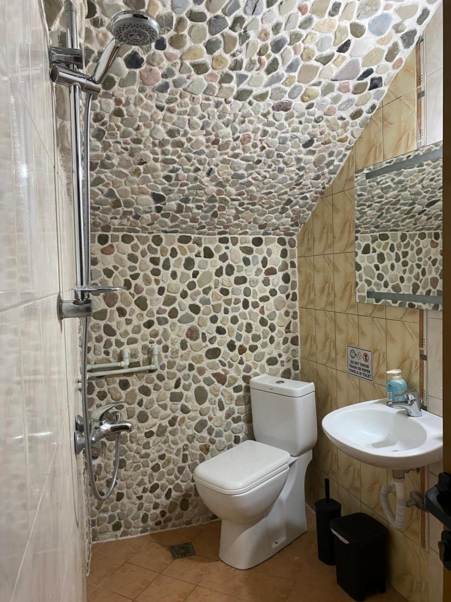 Guest House Memushi Gjirokastra Zewnętrze zdjęcie