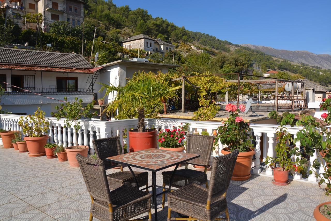 Guest House Memushi Gjirokastra Zewnętrze zdjęcie