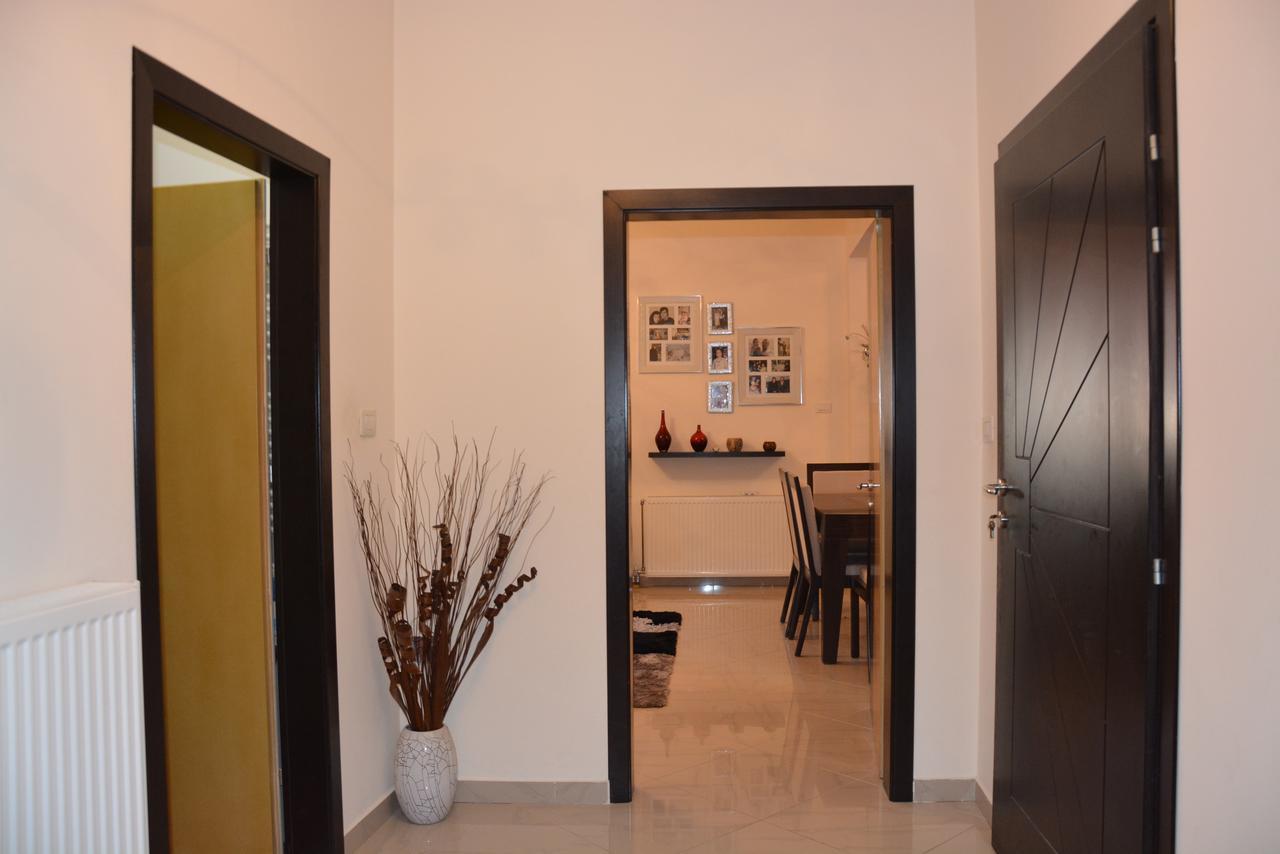 Guest House Memushi Gjirokastra Zewnętrze zdjęcie