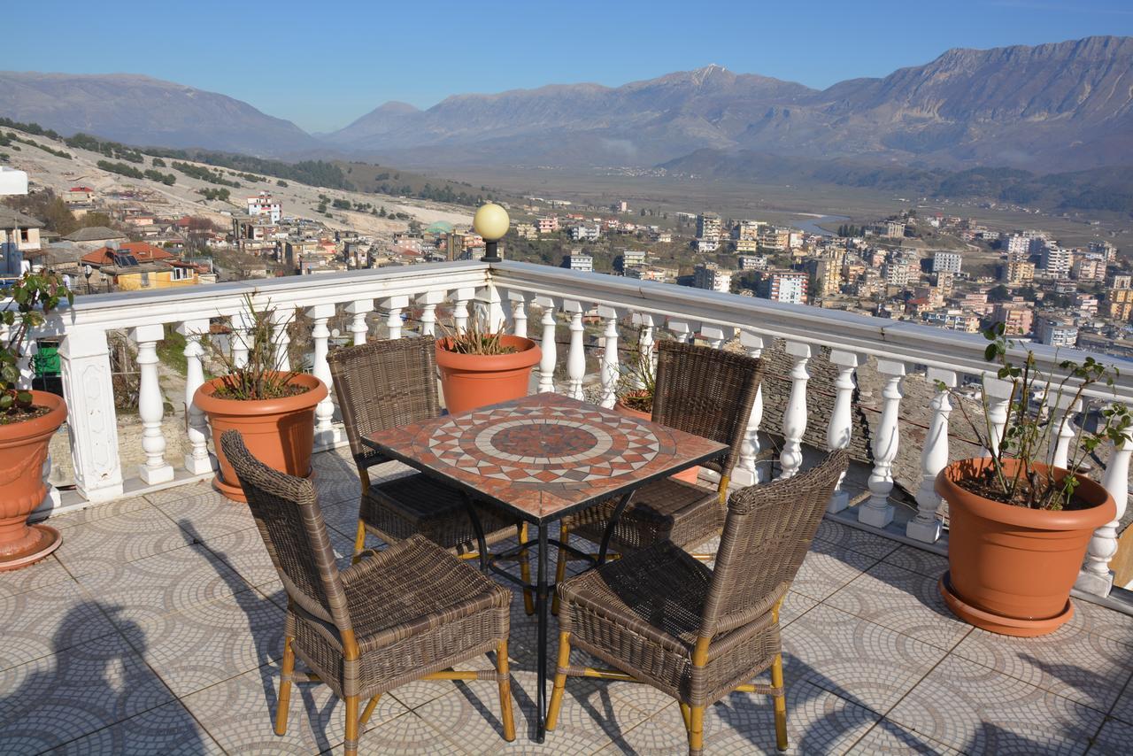Guest House Memushi Gjirokastra Zewnętrze zdjęcie