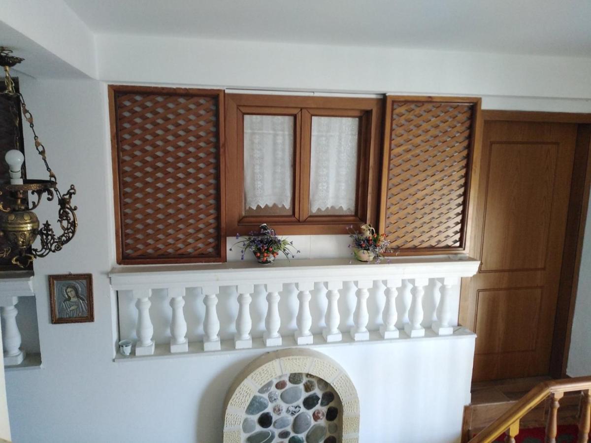Guest House Memushi Gjirokastra Zewnętrze zdjęcie